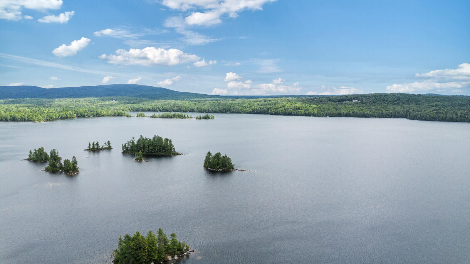 34 Main Road Chesterville ME 04938