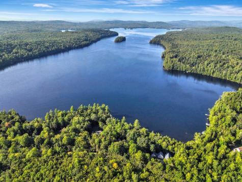 34 Main Road Chesterville ME 04938