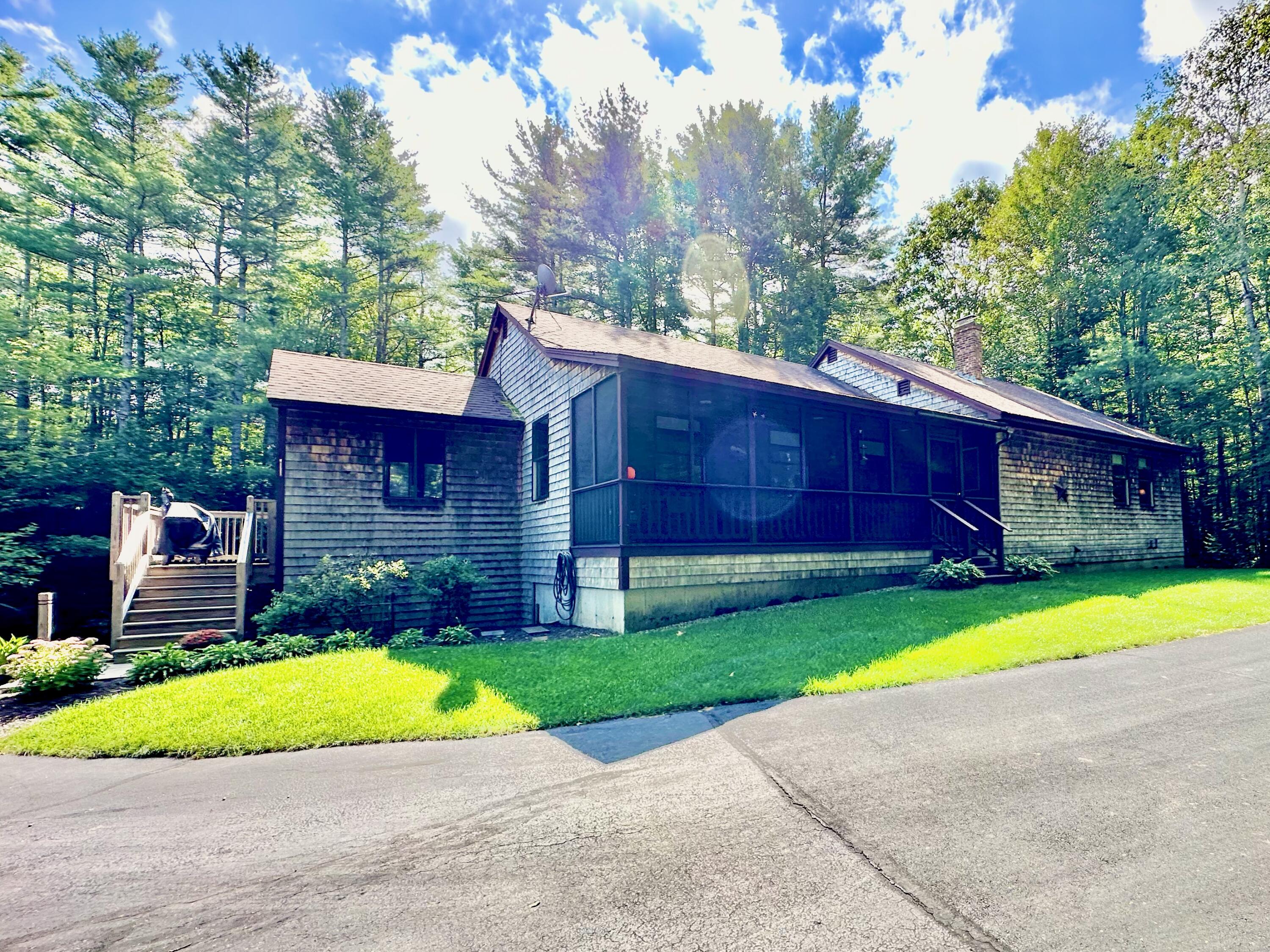 34 Main Road Chesterville ME 04938