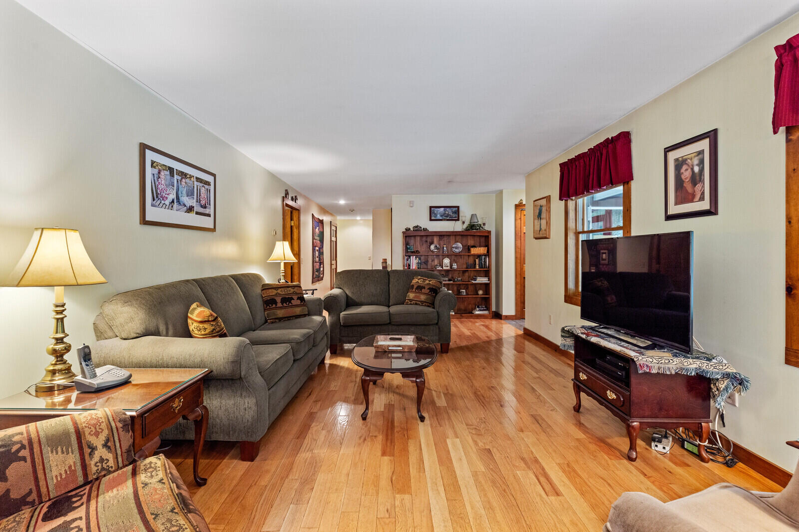 34 Main Road Chesterville ME 04938