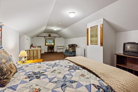 34 Main Road Chesterville ME 04938