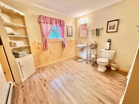 34 Main Road Chesterville ME 04938