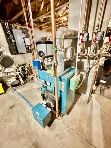 34 Main Road Chesterville ME 04938