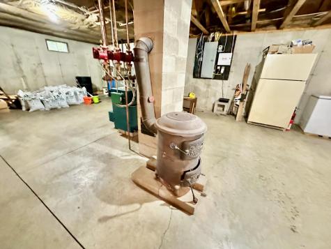 34 Main Road Chesterville ME 04938