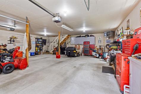 34 Main Road Chesterville ME 04938