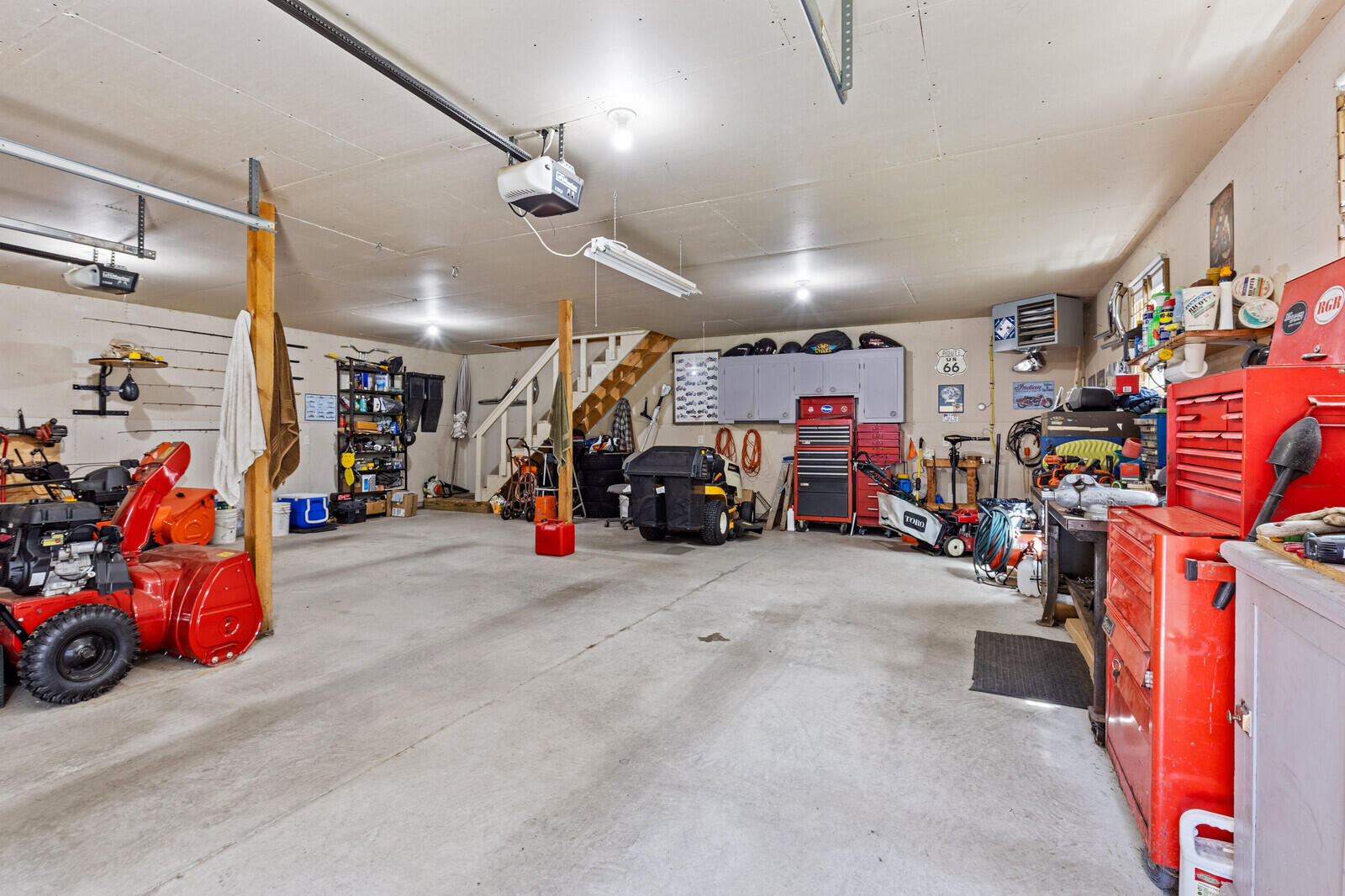 34 Main Road Chesterville ME 04938