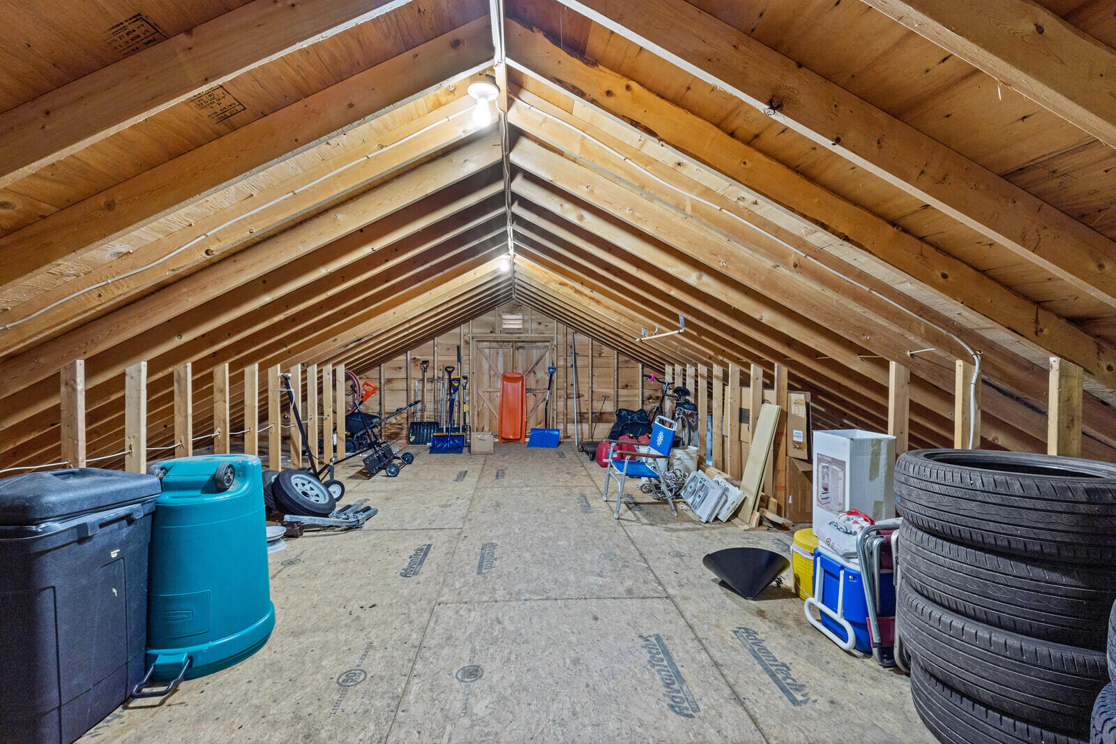 34 Main Road Chesterville ME 04938