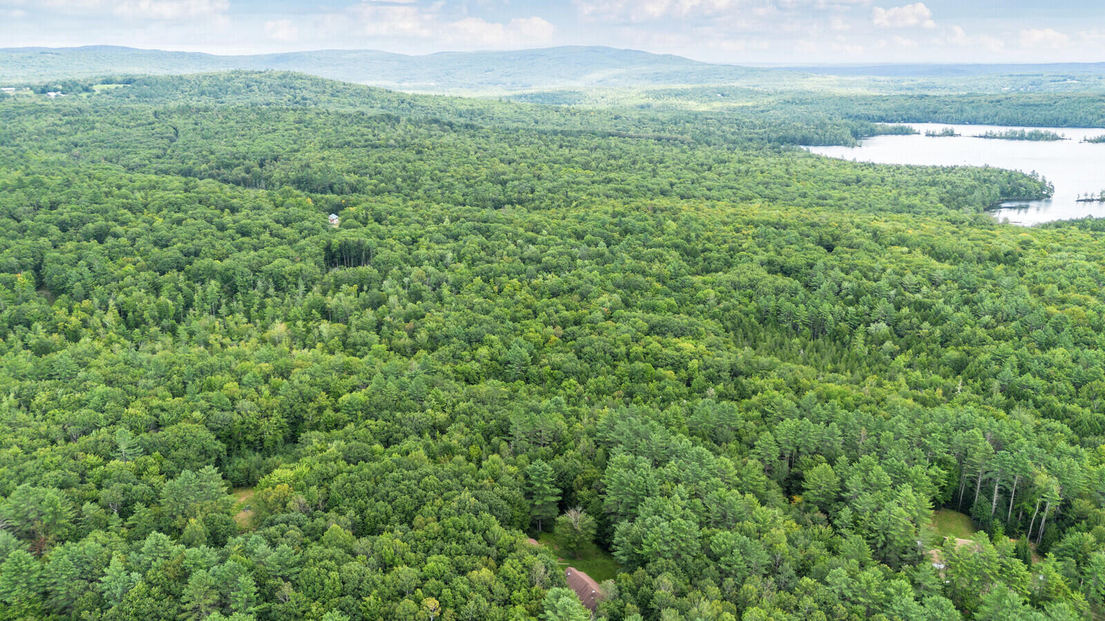 34 Main Road Chesterville ME 04938