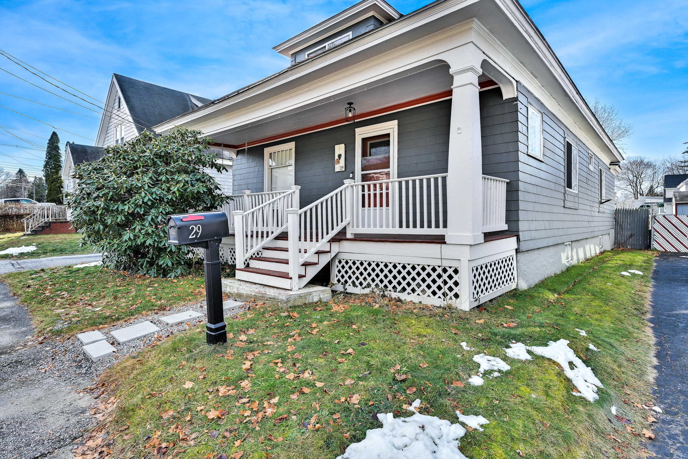 29 Forest Street Lewiston ME 04240