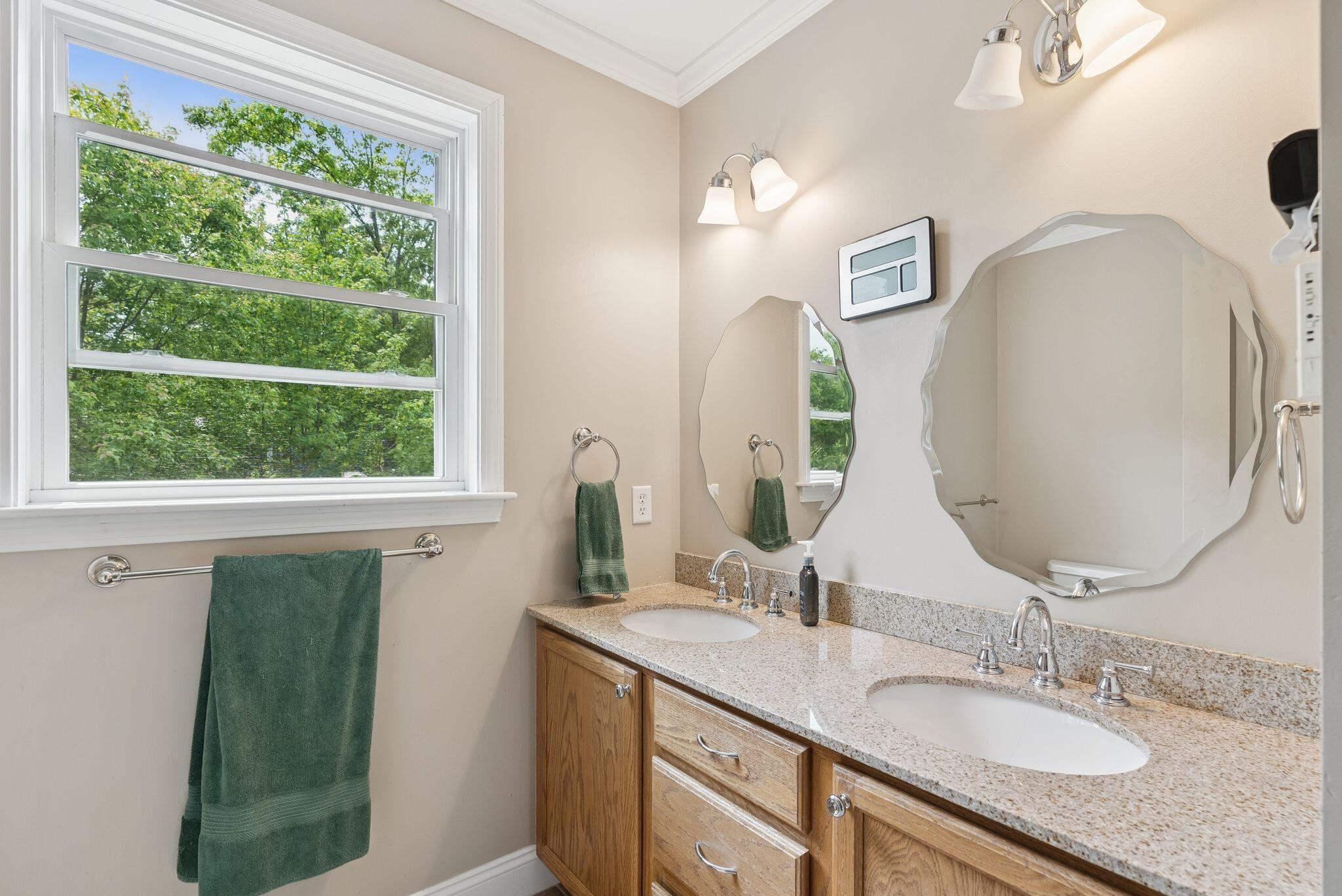 26 Serenity Lane Topsham ME 04086