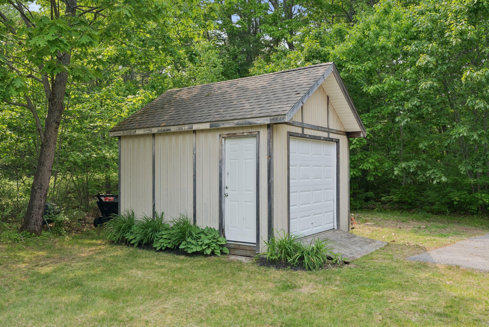 26 Serenity Lane Topsham ME 04086