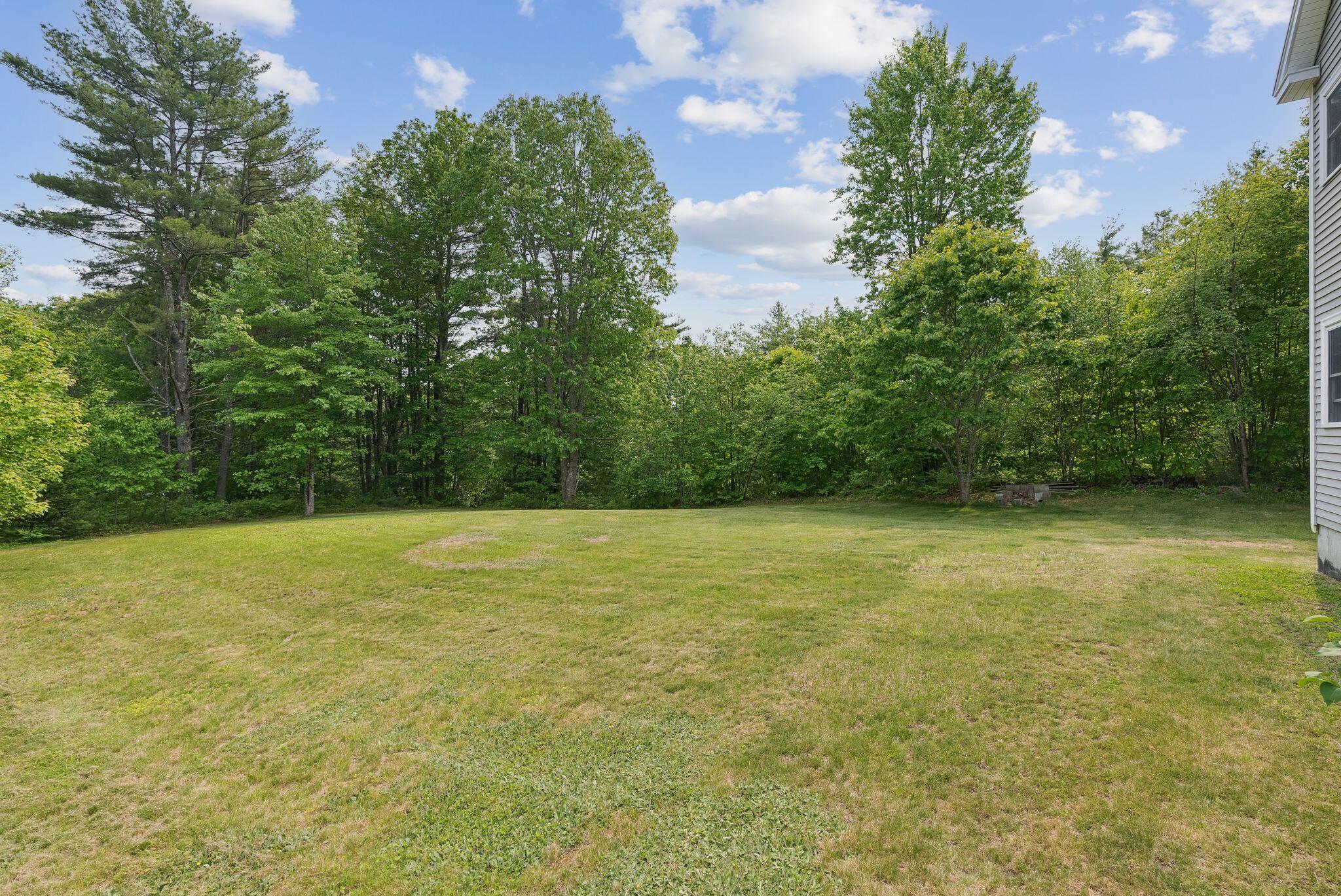 26 Serenity Lane Topsham ME 04086