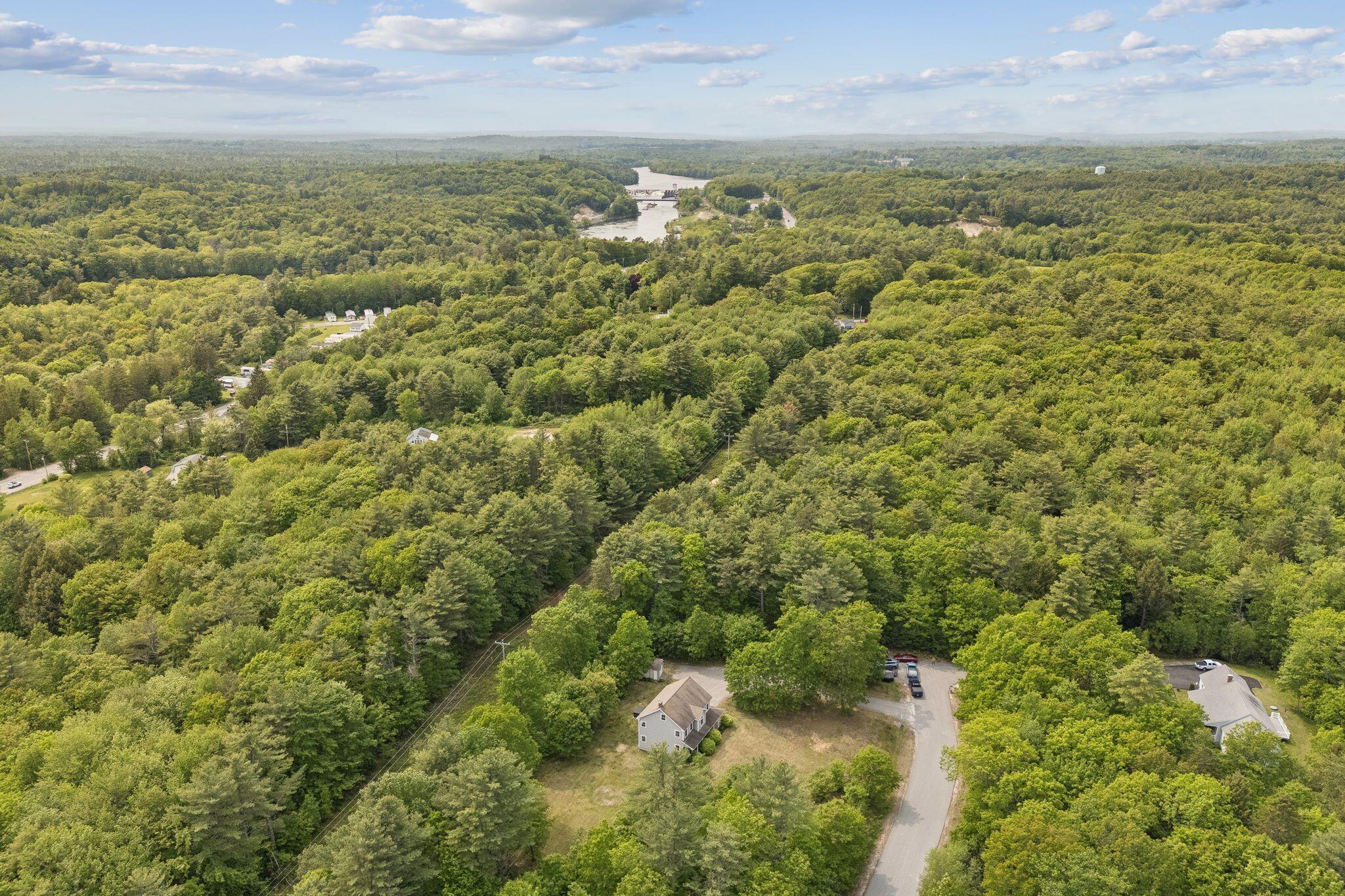 26 Serenity Lane Topsham ME 04086