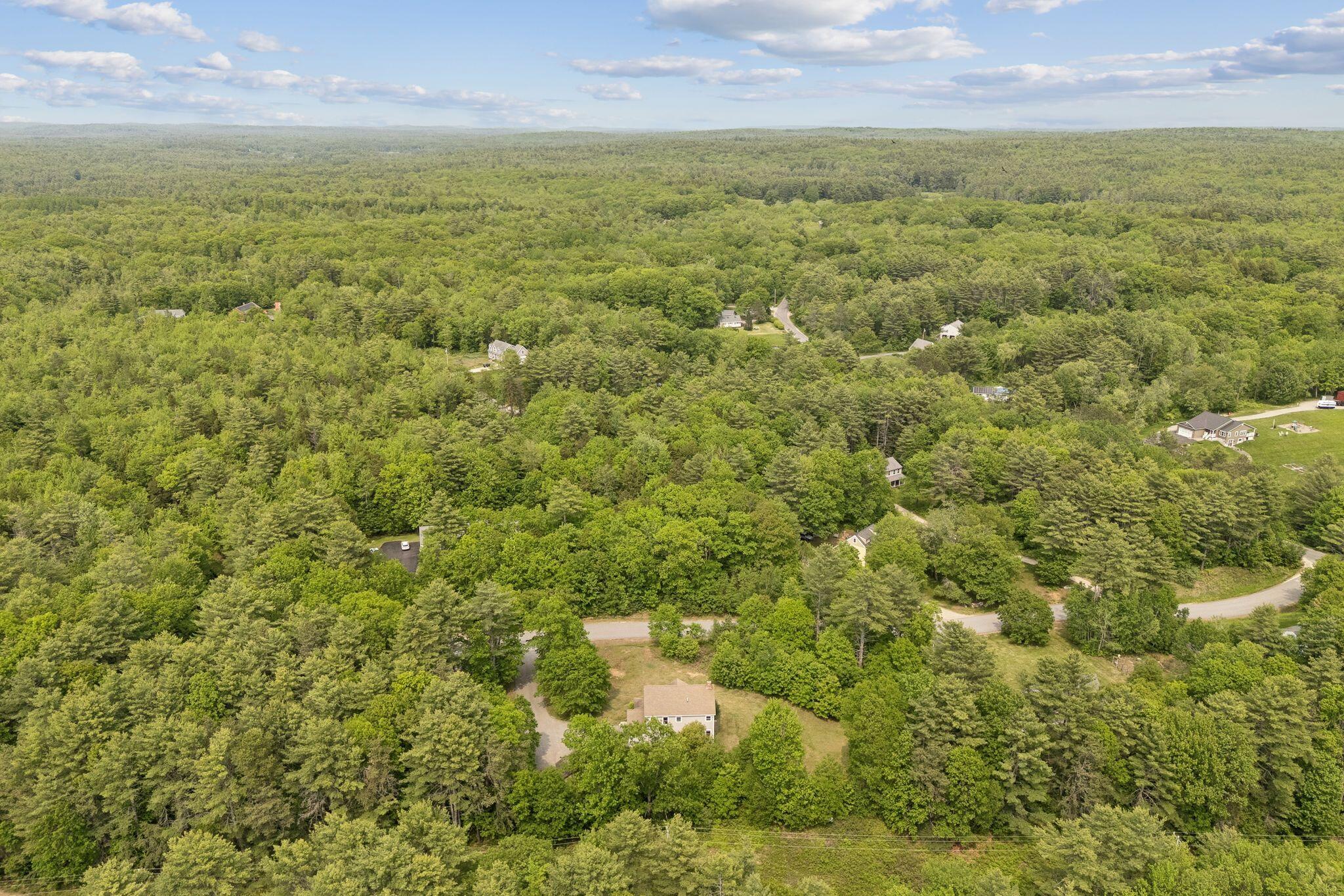 26 Serenity Lane Topsham ME 04086