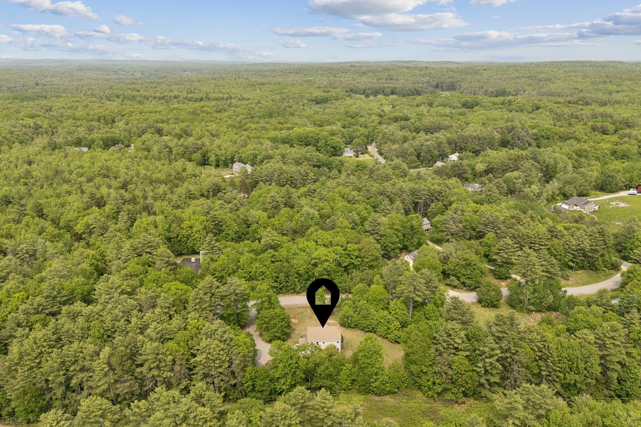 26 Serenity Lane Topsham ME 04086