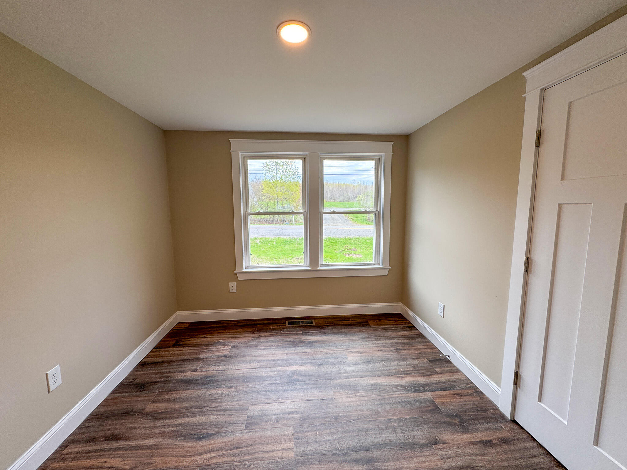 479 Enfield Road Lincoln ME 04457