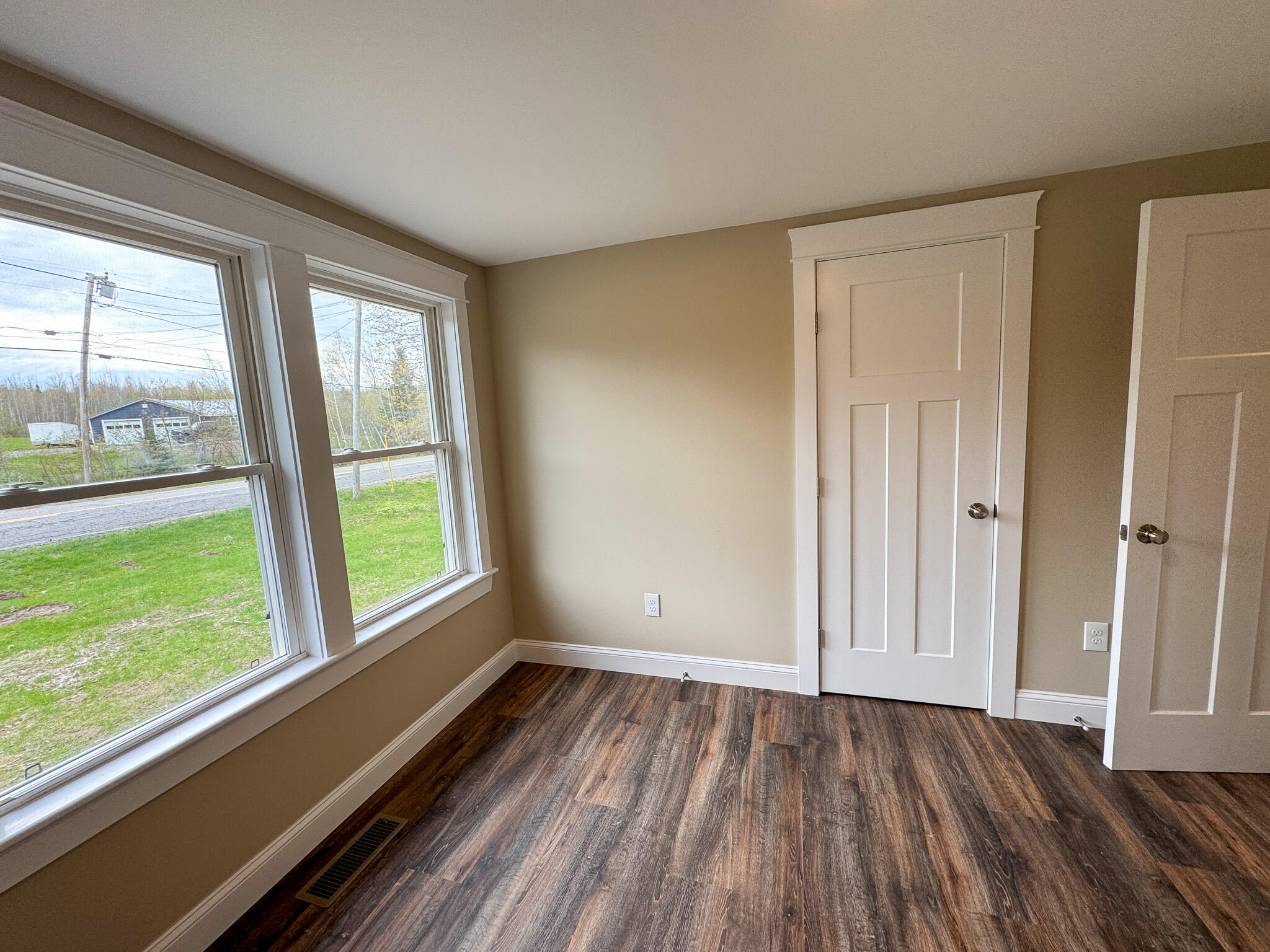 479 Enfield Road Lincoln ME 04457