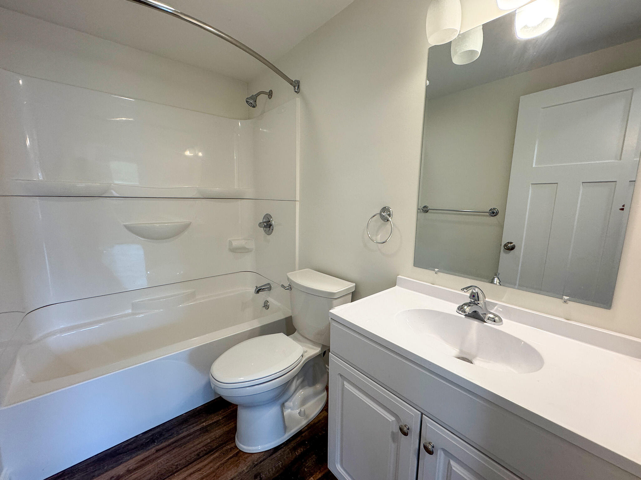 479 Enfield Road Lincoln ME 04457