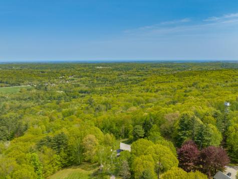 170 Mountain Road Falmouth ME 04105