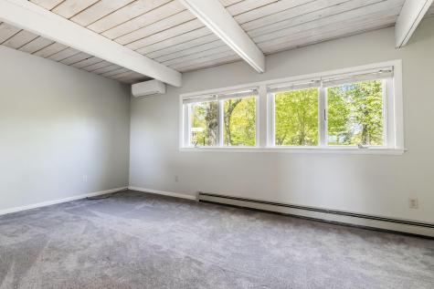 170 Mountain Road Falmouth ME 04105