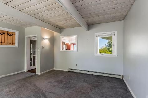 170 Mountain Road Falmouth ME 04105