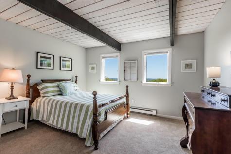 170 Mountain Road Falmouth ME 04105