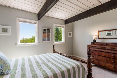 170 Mountain Road Falmouth ME 04105