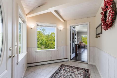 170 Mountain Road Falmouth ME 04105