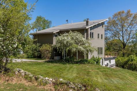 170 Mountain Road Falmouth ME 04105