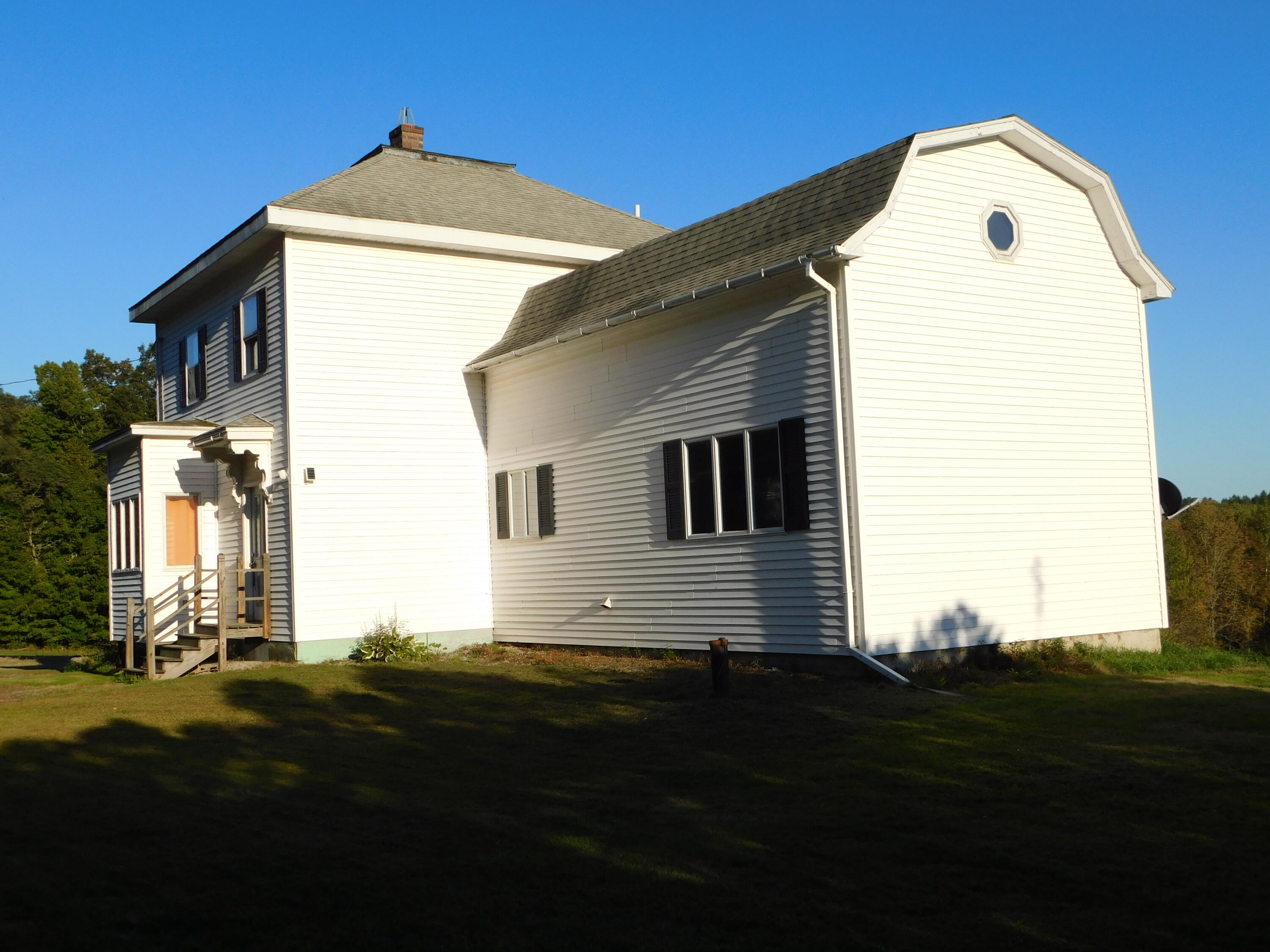 76 Dexter Road Garland ME 04939