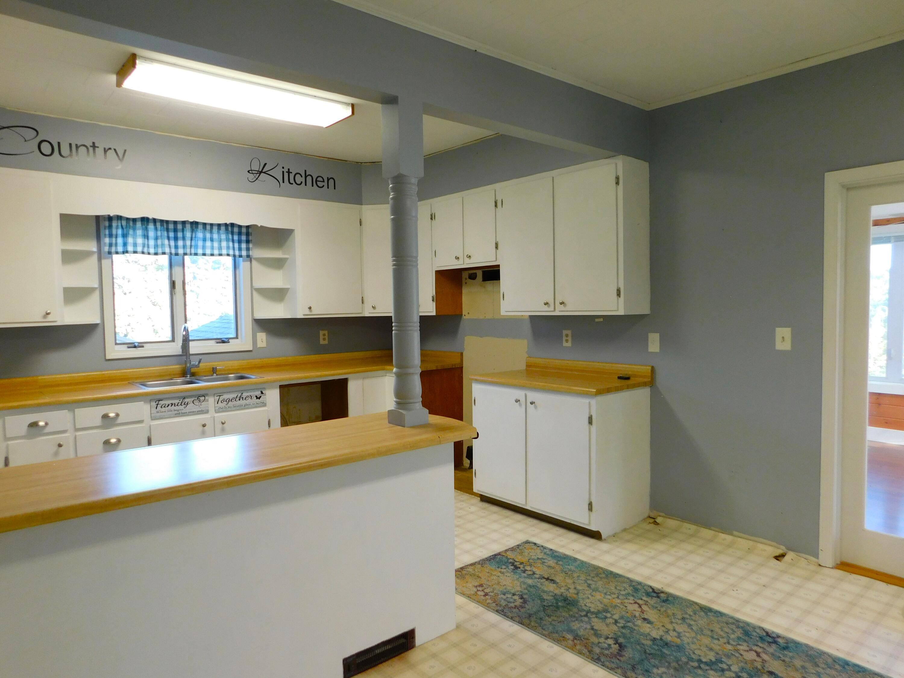 76 Dexter Road Garland ME 04939