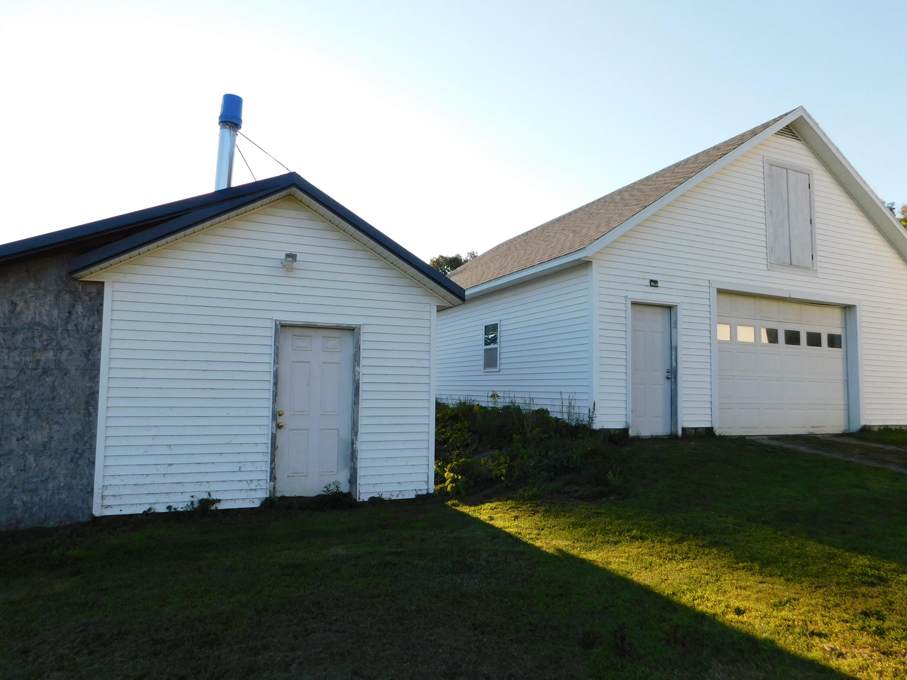 76 Dexter Road Garland ME 04939