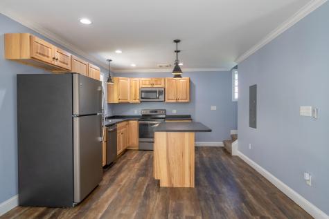 20 Ellis Court Bangor ME 04401