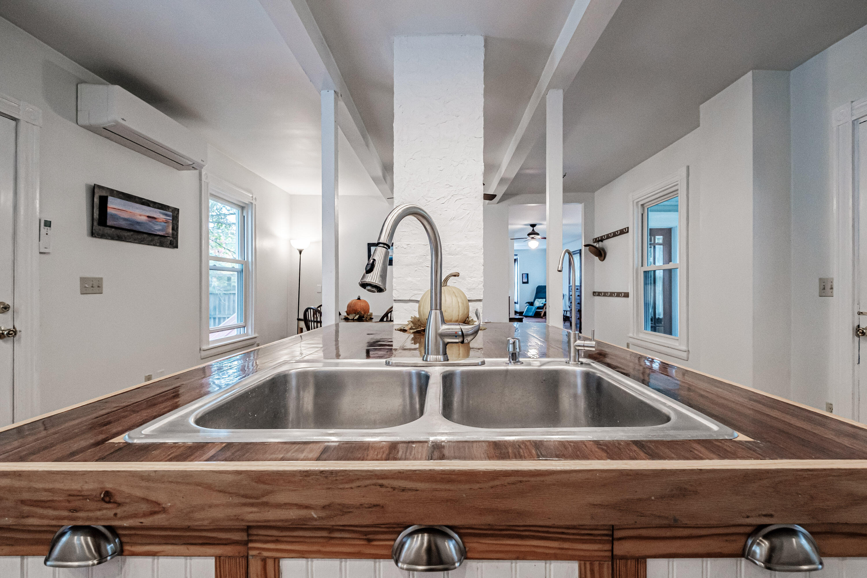 68 Main Street Hollis ME 04042