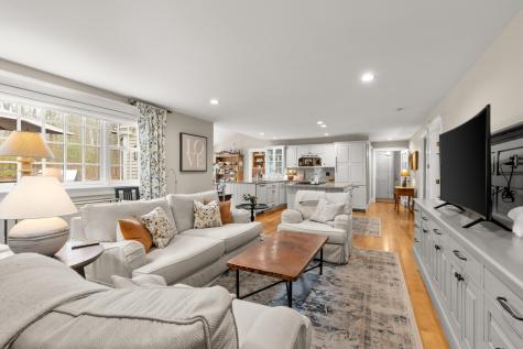 8 Old Seabury Road York ME 03909