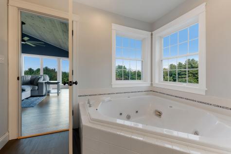 38 Jeffery Road Minot ME 04258