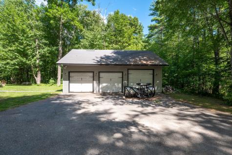 74 N Raymond Road Gray ME 04039