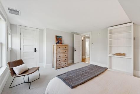 263 Foreside Road Falmouth ME 04105