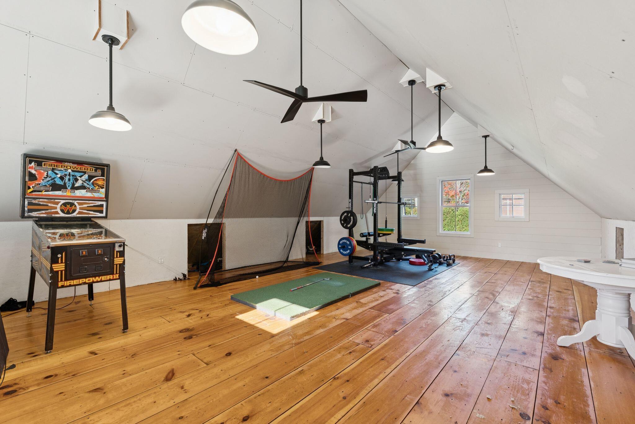 263 Foreside Road Falmouth ME 04105