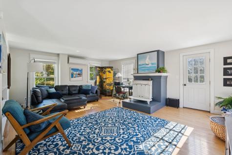 263 Foreside Road Falmouth ME 04105