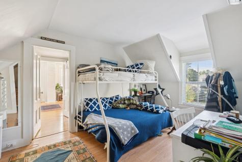 263 Foreside Road Falmouth ME 04105