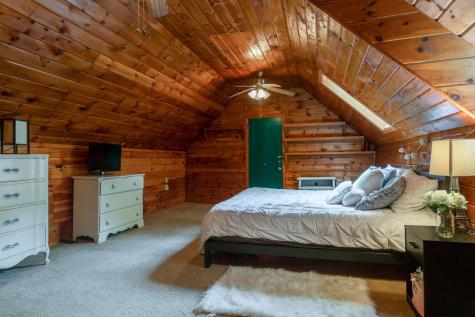 1080 Lake Shore Drive Auburn ME 04210