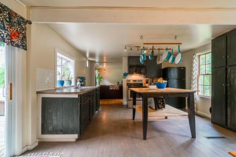 1080 Lake Shore Drive Auburn ME 04210
