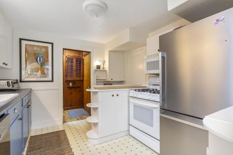 59 Ocean View Road Cape Elizabeth ME 04107