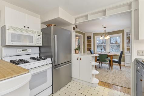 59 Ocean View Road Cape Elizabeth ME 04107