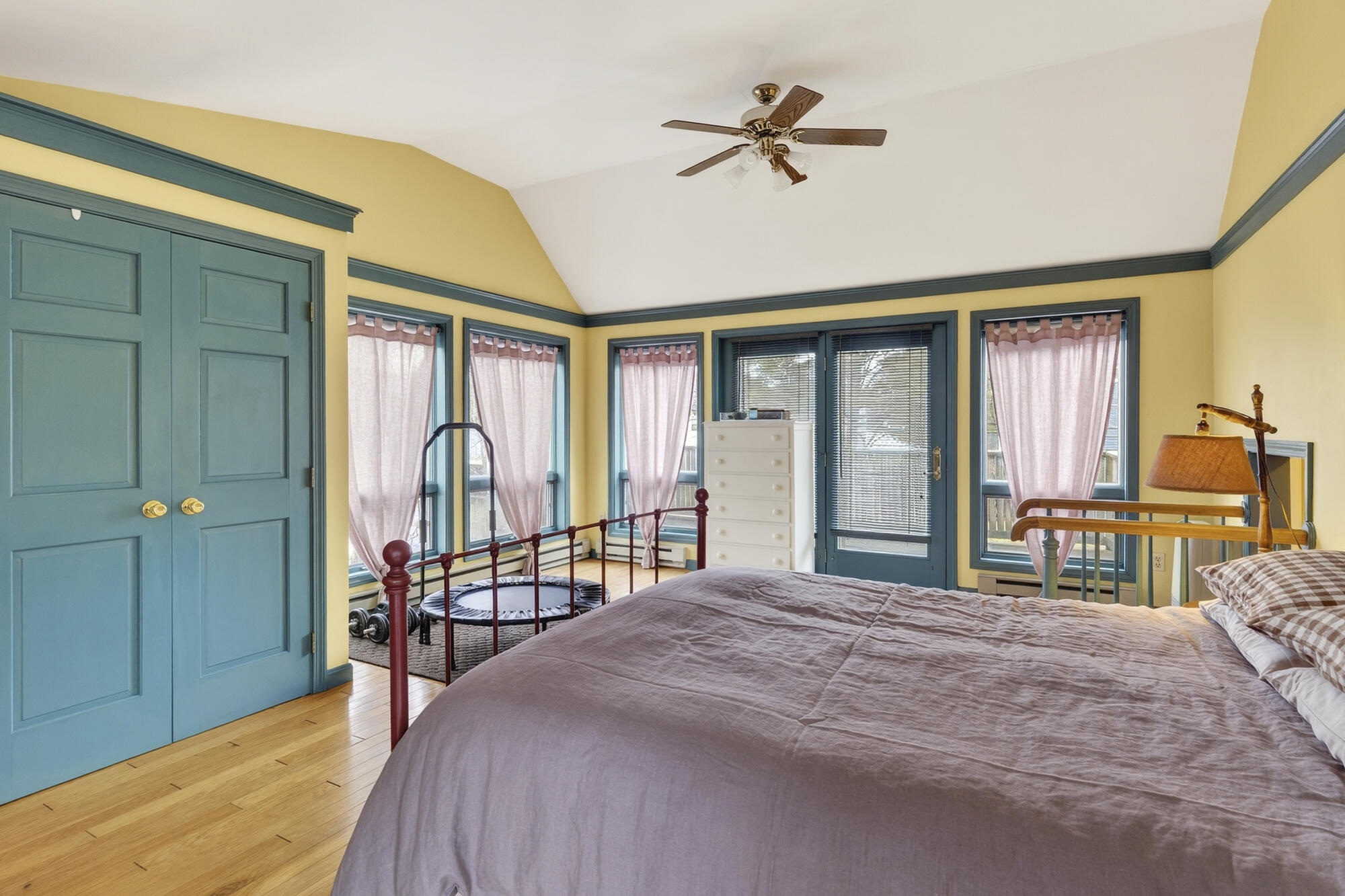 59 Ocean View Road Cape Elizabeth ME 04107