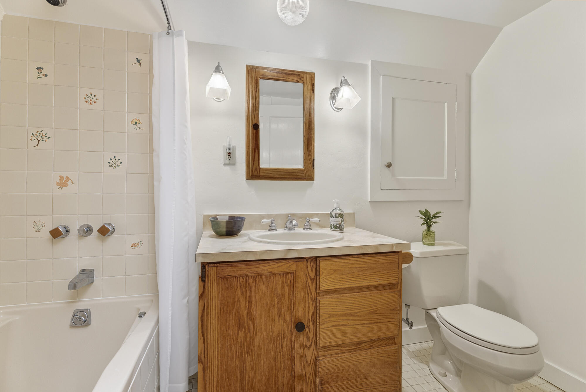 59 Ocean View Road Cape Elizabeth ME 04107