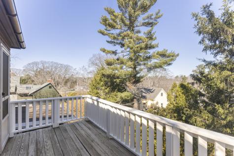 59 Ocean View Road Cape Elizabeth ME 04107