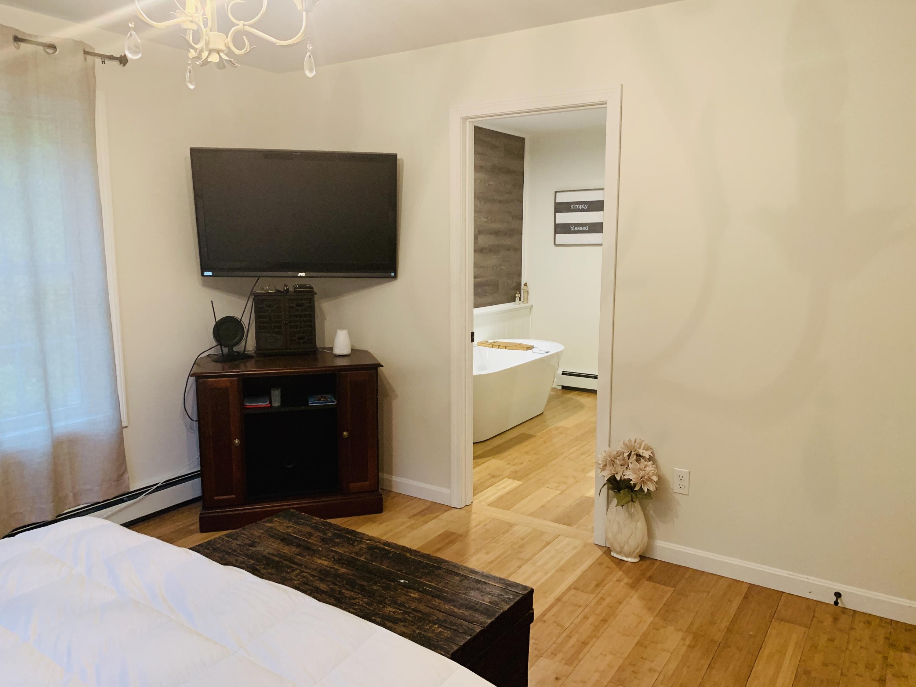 53 Jessica Way Poland ME 04274