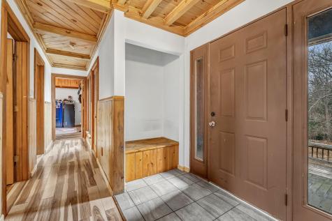 79 Auburn Road Peru ME 04290